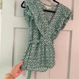 Max Studio Green Floral Ruffle Blouse